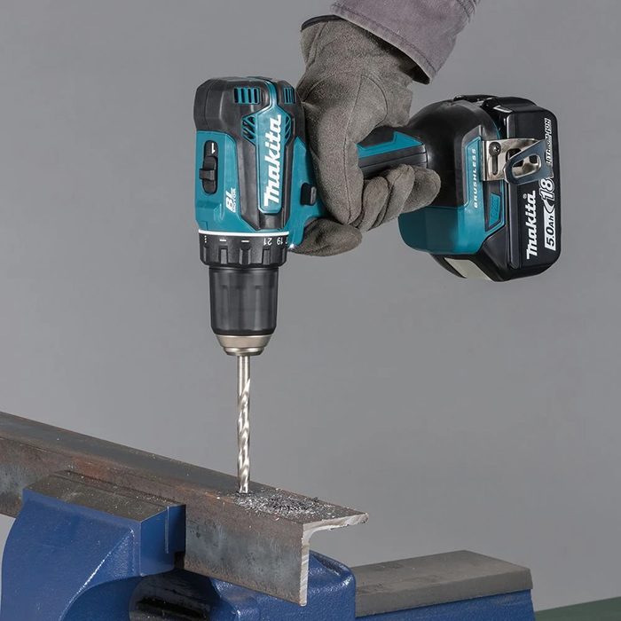 Дрель-шуруповерт аккумуляторная Makita DDF485Z (без АКБ и ЗУ)