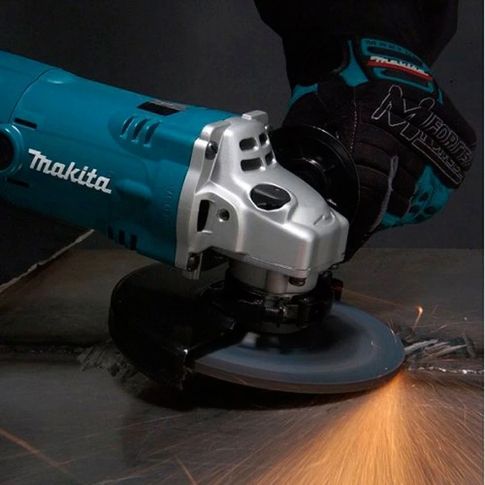 Угловая шлифмашина сетевая Makita GA6021