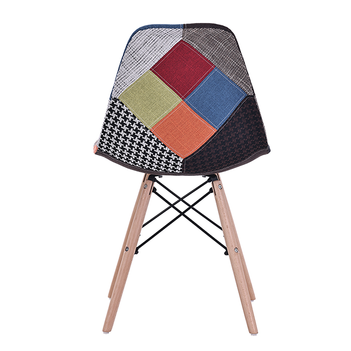 Комплект из 4 стульев Eames Noro HC10174