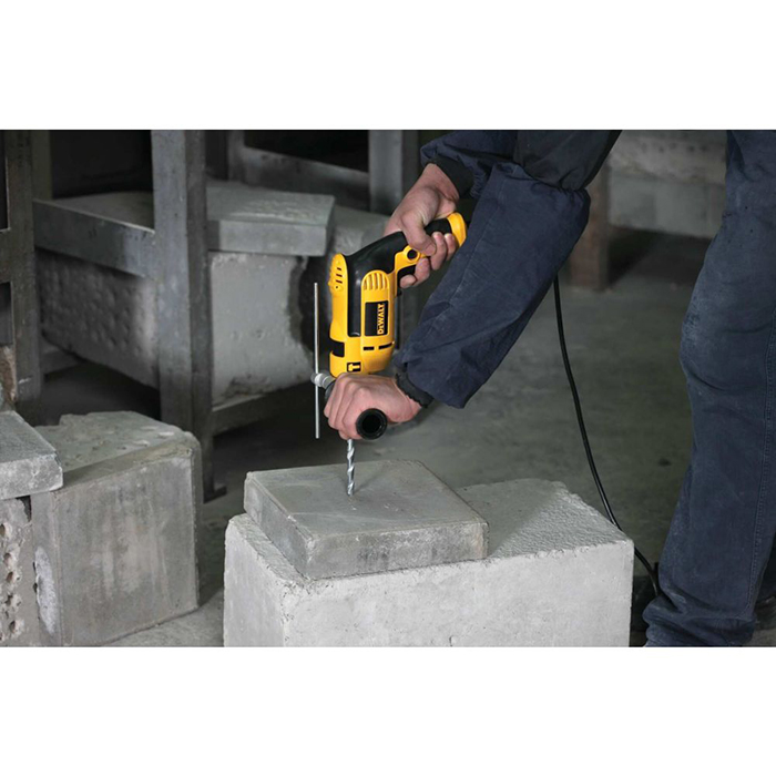 Дрель ударная сетевая DeWalt DWD024K-QS