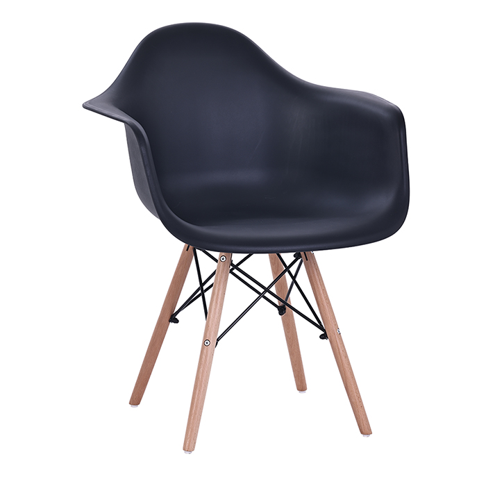Комплект из 4 стульев Eames Noro HC10177