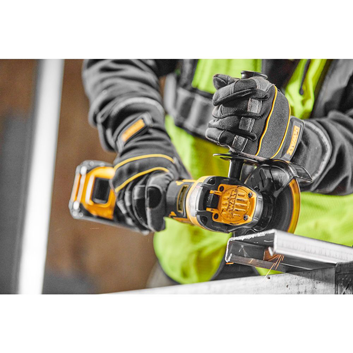 Угловая шлифмашина аккумуляторная DeWalt DCG409VSN-XJ (без АКБ и ЗУ)