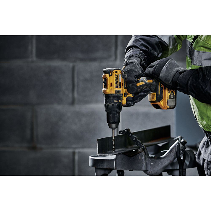 Дрель-шуруповерт аккумуляторная DeWalt DCD777D2T-QW