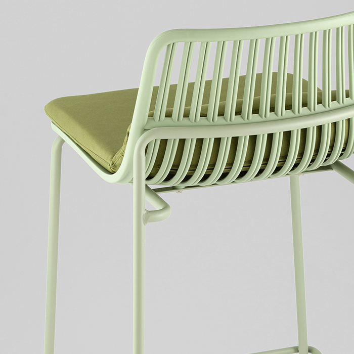 Стул барный Louran с подушкой зелёный Stool Group D-012H-75 green