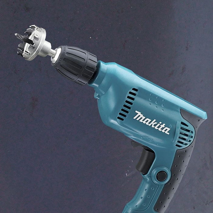 Дрель сетевая Makita 6413