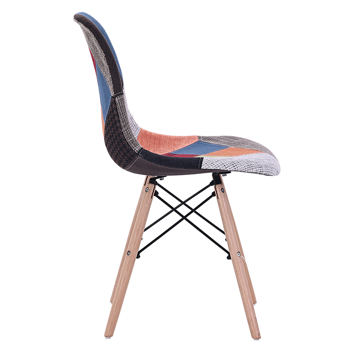 Комплект из 4 стульев Eames Noro HC10174