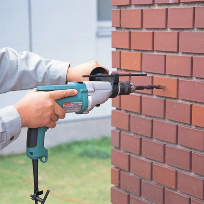 Дрель ударная сетевая Makita HP2050