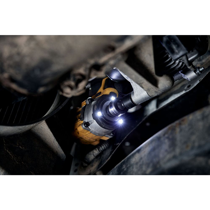 Гайковерт аккумуляторный DeWalt DCF922P2T-QW