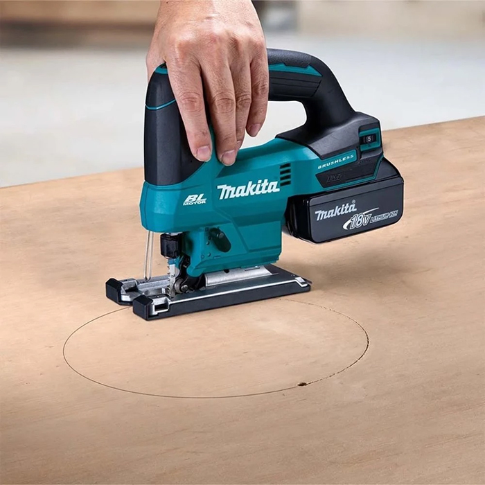 Лобзик аккумуляторный Makita DJV184Z (без АКБ и ЗУ)