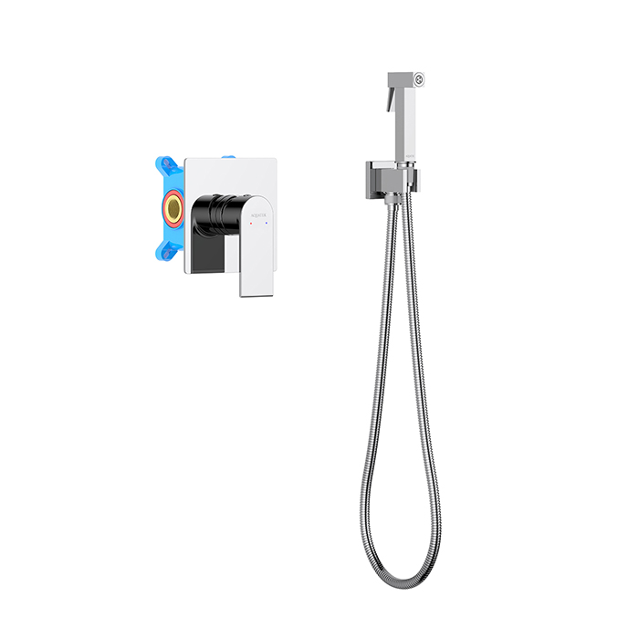 Гигиенический душ со смесителем Лира Aquatek AQ1419CR