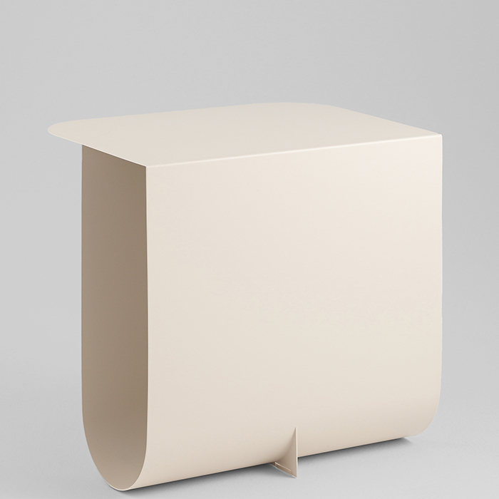 Журнальный столик Laure металл светло-серый Stool Group MT-136S 12-4301